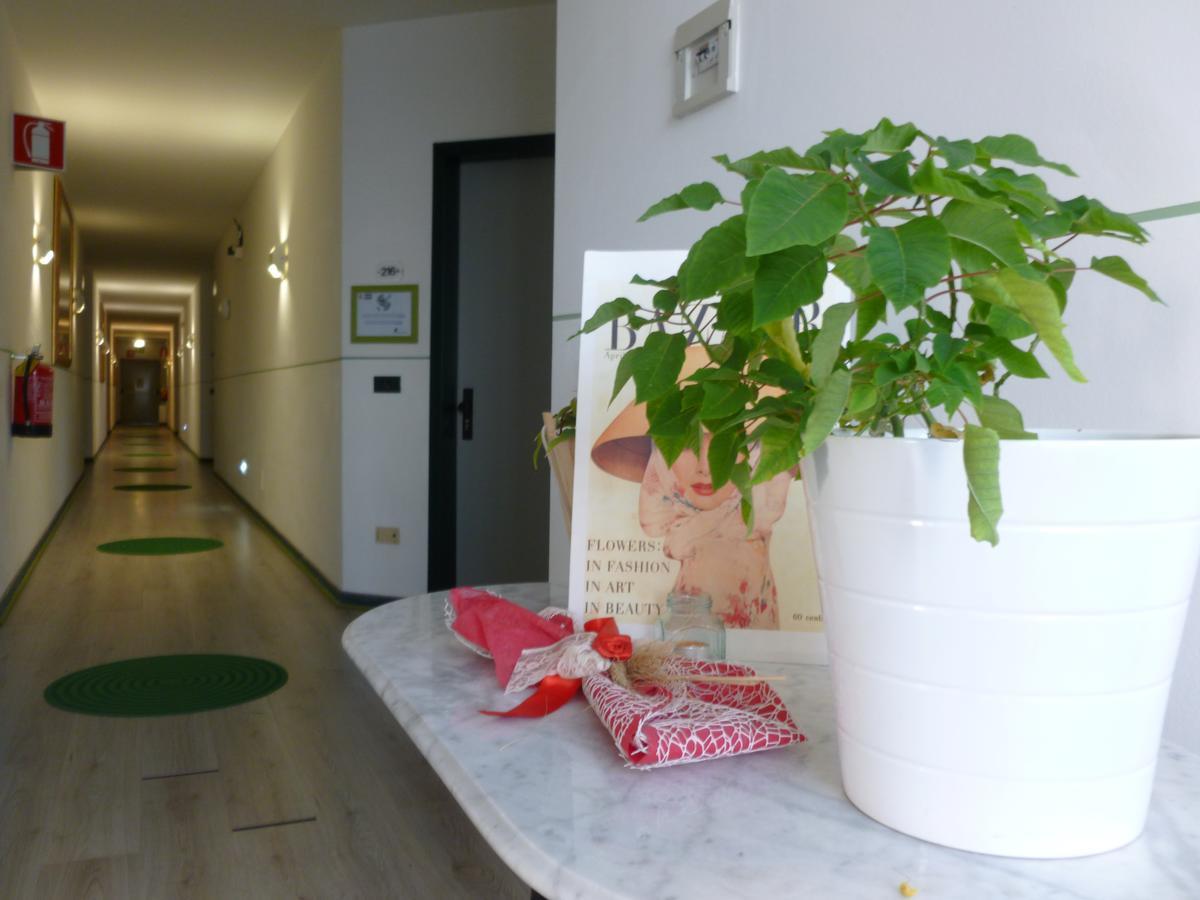 Green Hotel Poviglio  Exteriör bild